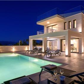 4 bedroom villa with pool & sea views, Acharavi, sleeps 8